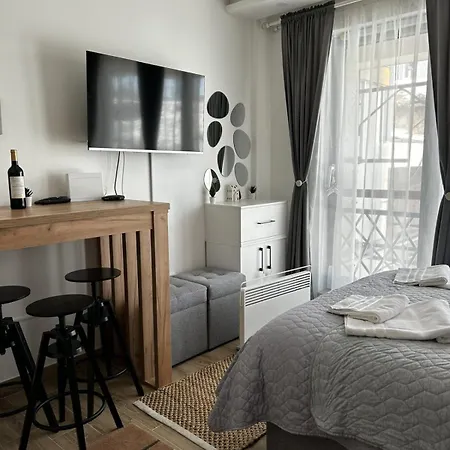 Apartment Aska - Hill