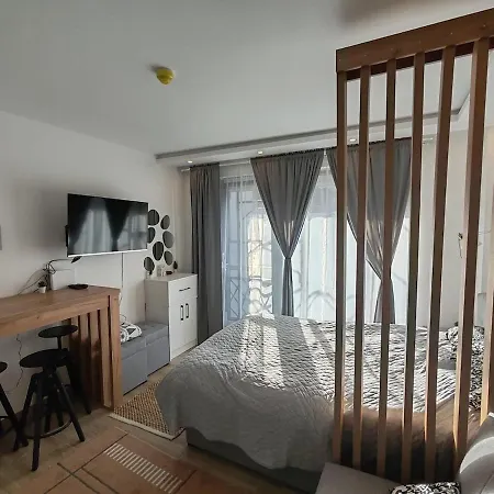 Apartment Aska - Hill *