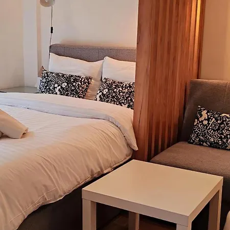 Lägenhet Aska - Hill *